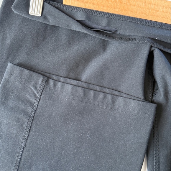 Nike Dri Fit NFL New England Patriots Wide Leg Yoga Pants Black Leggings Large - Picture 5 of 8